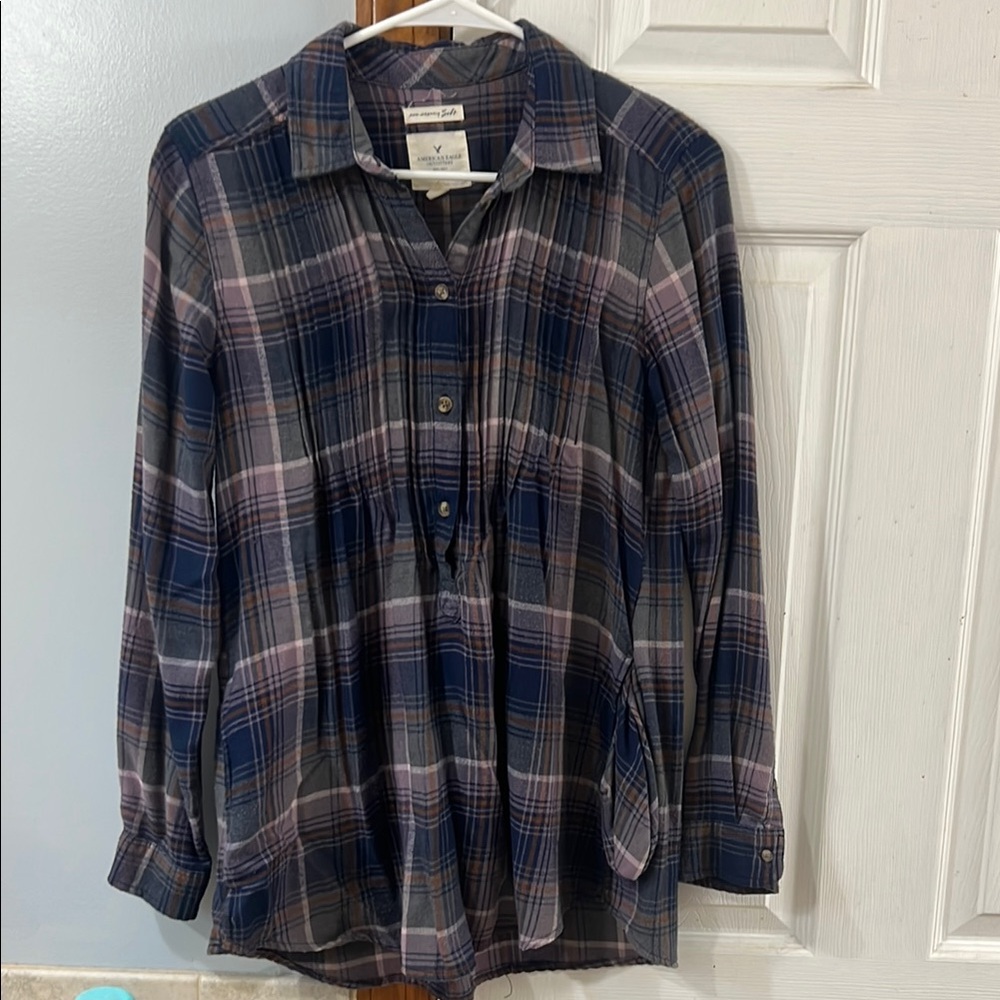American Eagle Outfitters Button Down Flannel Shirt in Blue and Purple